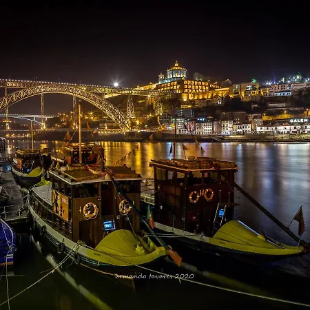 Sleepboat Yacht Hotel Porto Exterior photo